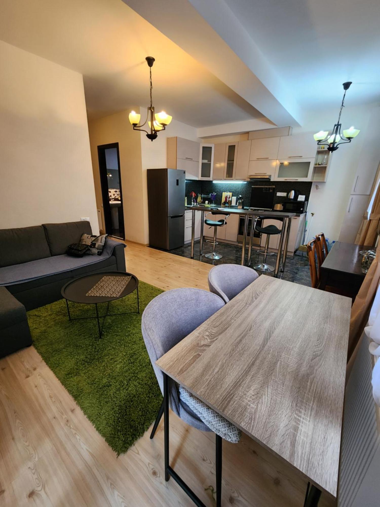 Vake-Saburtalo Hillside Apartment Tbilisi Ngoại thất bức ảnh